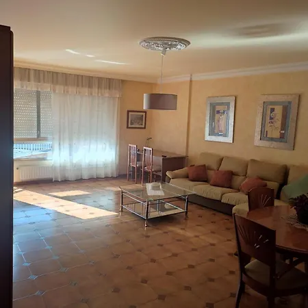 Galiciaguesthome 2 Apartamento *