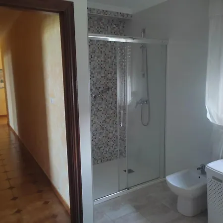 Galiciaguesthome 2 Apartamento *